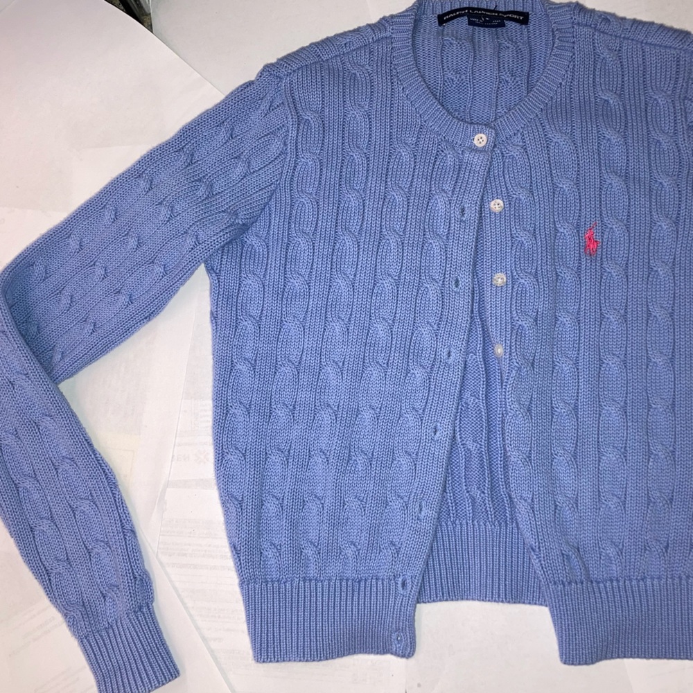 Classy cardigan for golfing, or getting nails done.